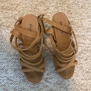 Tan Wedges